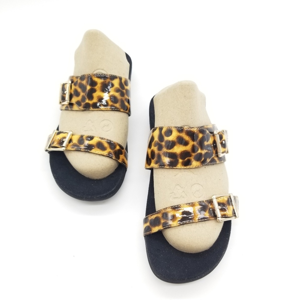 Vionic Animal Print Sandal